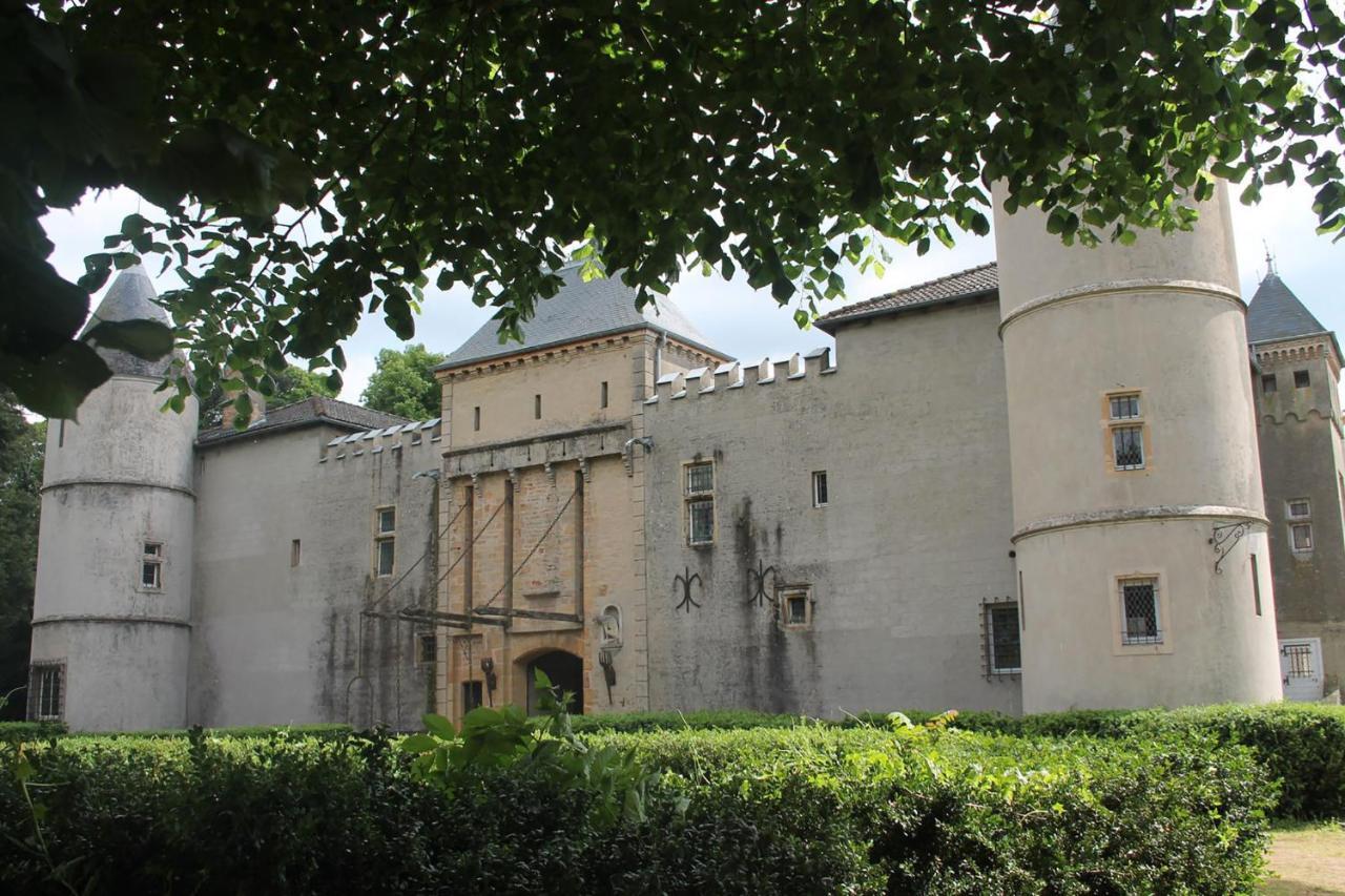 Chateau De Varennes Екстериор снимка